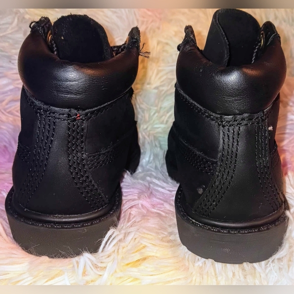 Toddler Timberland Boots With Gold Logo~Toddler Size 4 - Picture 5 of 6